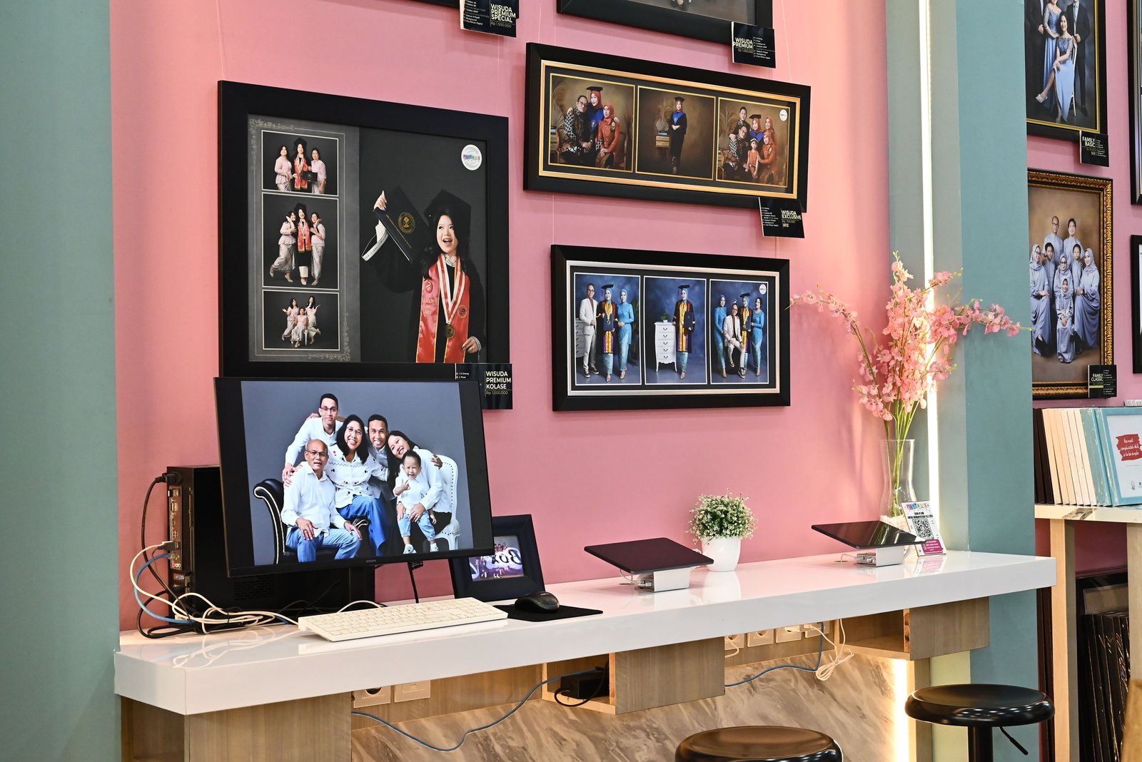 Galeri cabang Bekasi - Summarecon Mall